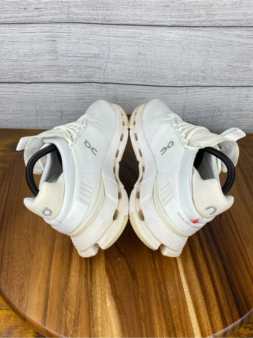 ON Running Cloudnova White Lifestyle Shoes Women’s Sneaker Size 8